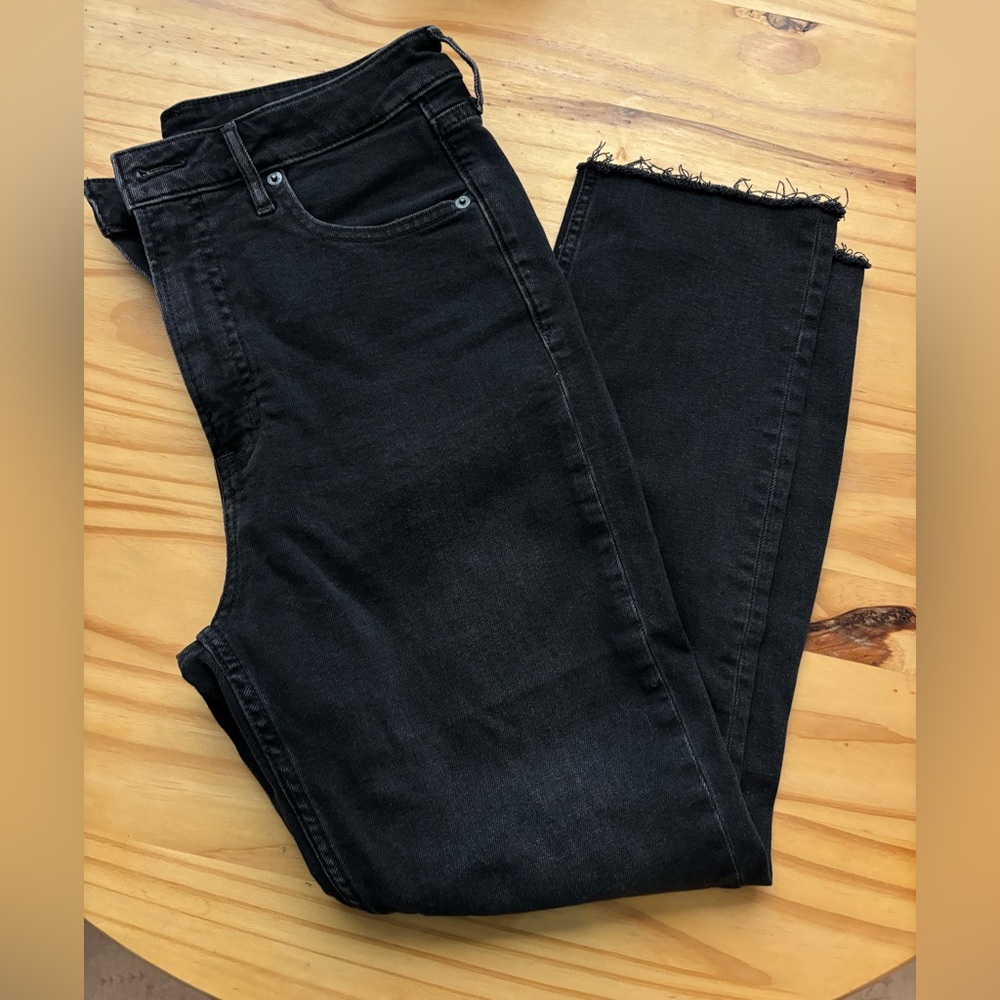 NWOT- GAP Vintage Slim Sky High Jeans - Size10 Short